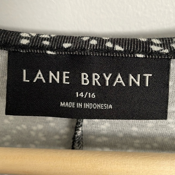 Lane Bryant Black and white Dot Blouse women size 14 - Picture 3 of 9